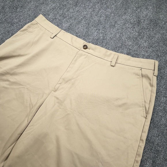 Izod Other - IZOD Chino Shorts Casual Mens 42" Khaki Stretch 9" Inseam Flat‎ Front Pockets